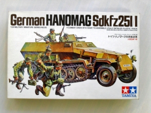 TAMIYA 1/35 35020 HANOMAG Sd.Kfz 251/1